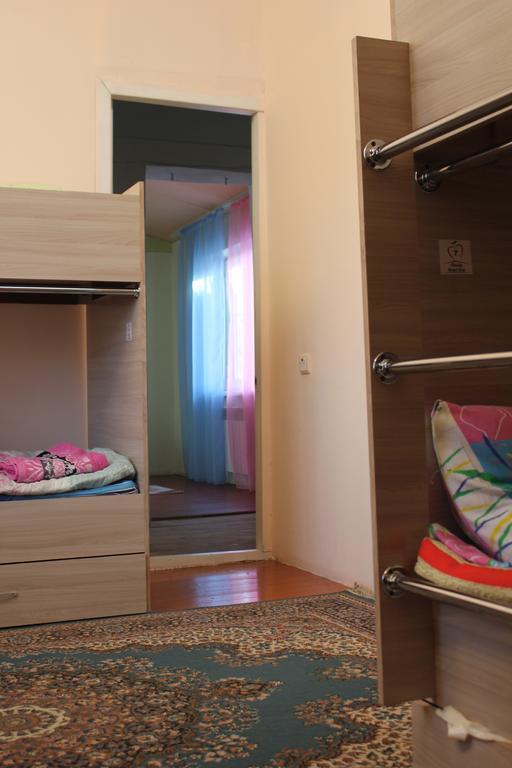 Almaty Hostel Dom Koktobe Esterno foto